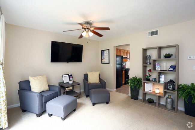 Photo - College Square at Harbour View Townhomes