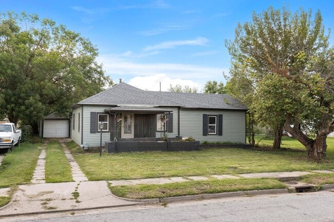 Photo - 321 Liberty St
