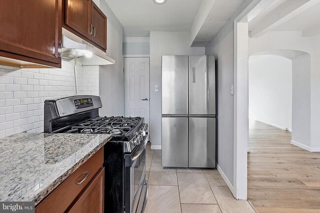 Photo - 1063 S Merrimac Rd