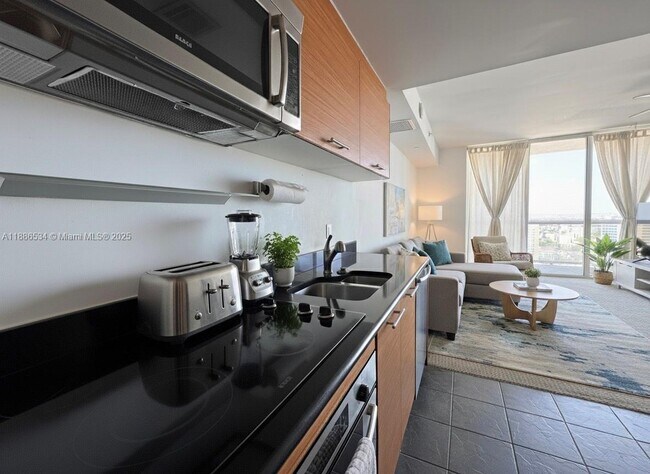 Photo - 50 Biscayne Blvd Unit 4903