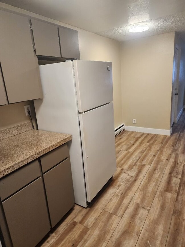 Photo - 2808 E Everett Ave