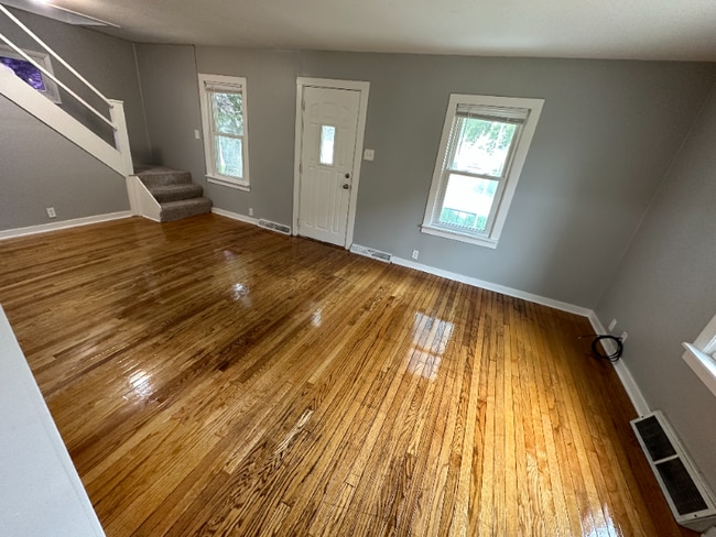 Building Photo - 1222 Kenilworth Ave Rental