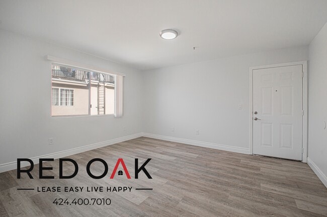 Building Photo - 6853 Agnes Ave Unit 4