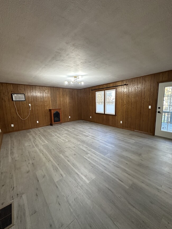 Photo - 32 Gertrude Ave