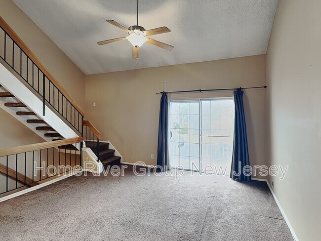 Photo - 1508B Sedgefield Dr