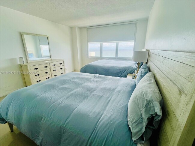 Photo - 5601 Collins Ave Unit 1607