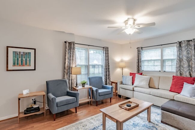 Photo - 413 Coventry Way Unidad ID1043635P