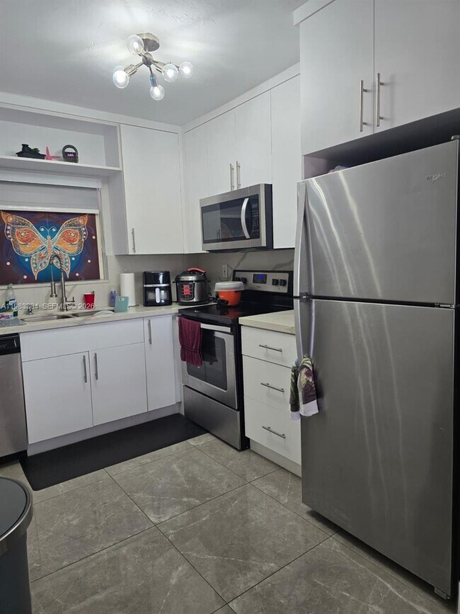 Photo - 13715 Kendale Lakes Cir Unit A-308