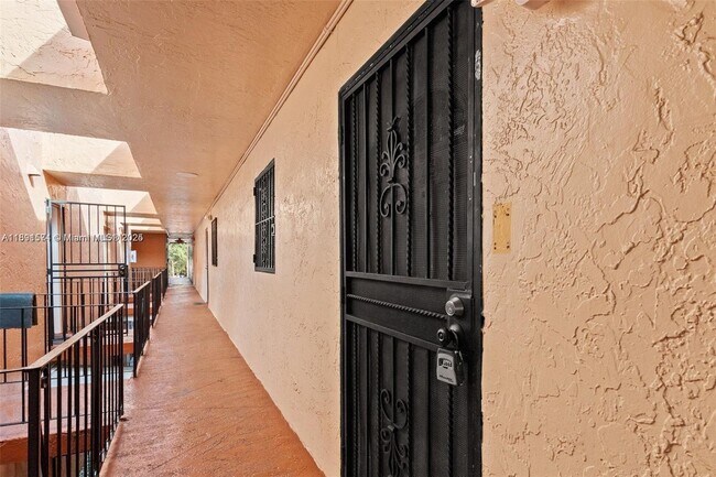 Photo - 1300 W 47th Pl Unit 223