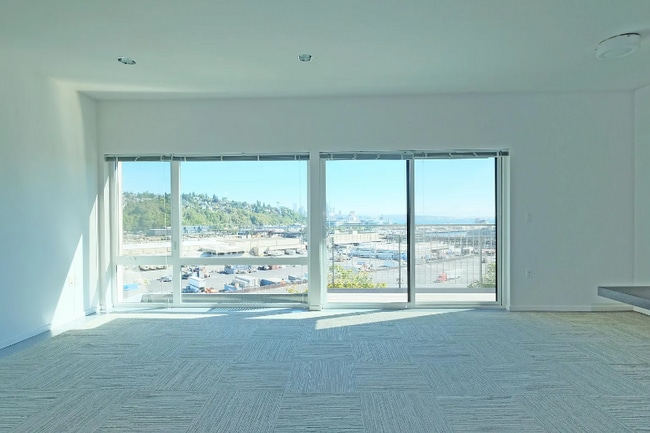 Photo - 2311 W Newton St