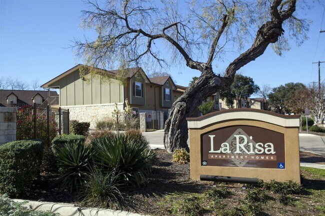 Building Photo - 800 Babcock Rd Unit 50