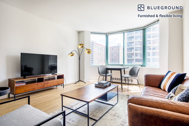 Building Photo - 750 Columbus Ave Rental