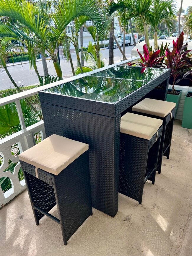 Photo - 139 Sunrise Ave Unidad 204