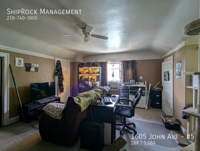 Photo - 1605 John Ave Unit #5