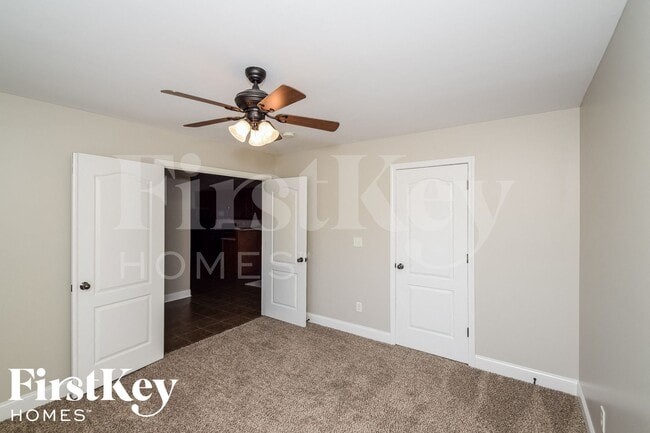 Photo - 605 Hidden Brook Trail