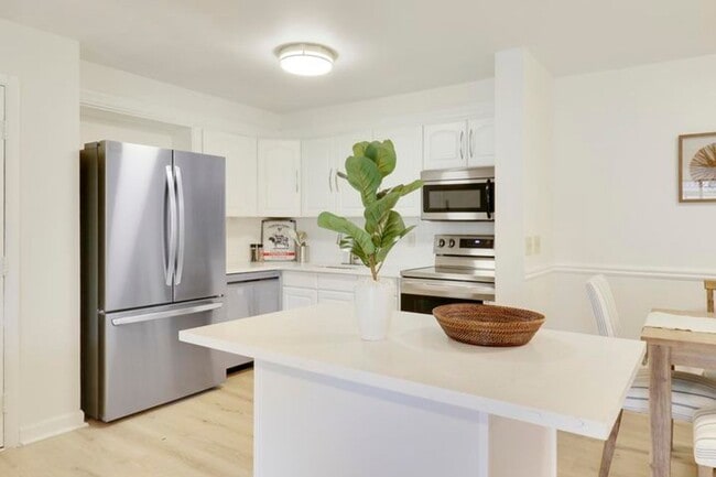 Photo - 1107 Duncan Cir