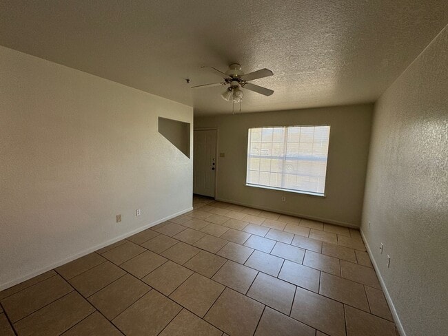 Photo - 1106 Lansberry Ct Unit # A