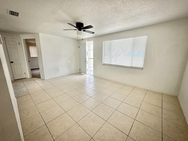 Photo - 4525 Nimmer Dr