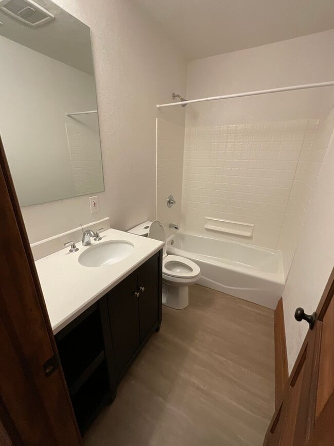 Photo - 2110 Grove Cir W Unit Top