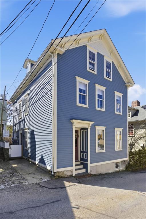 Photo - 75 Mary St