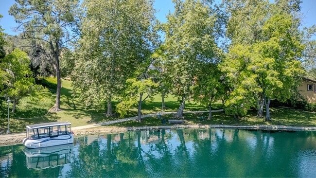 4520 Park Cordero