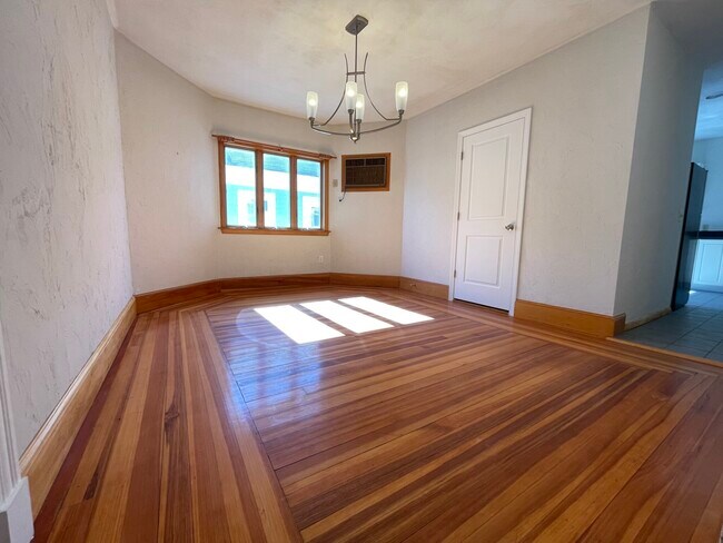 Photo - 14 Barton St Unit 2