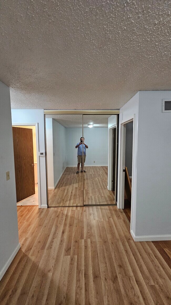 1233 Guelbreth Ln Condo Unit 106 Condo for Rent in Saint Louis, MO