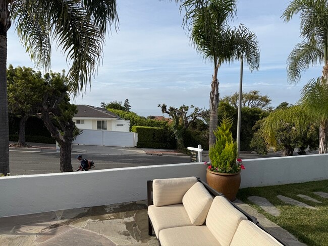 Photo - 341 Surfview Dr