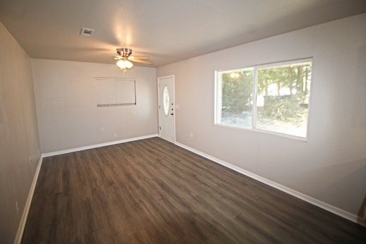 Photo - 819 Zachry Dr