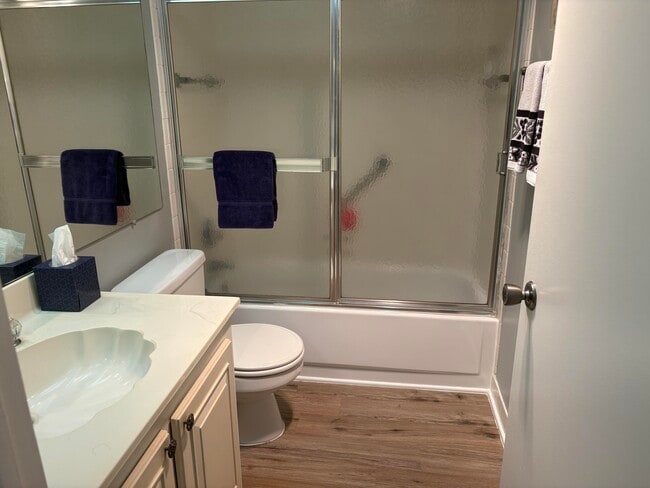Photo - 2606 Nassau Bend Unit B1
