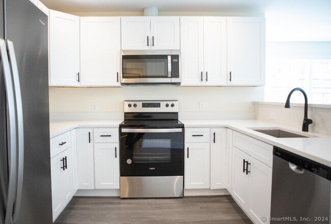 Photo - 887 Federal Rd Unit 5