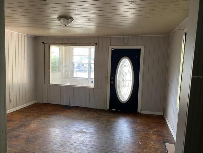 Building Photo - 2604 Commonwealth Ave