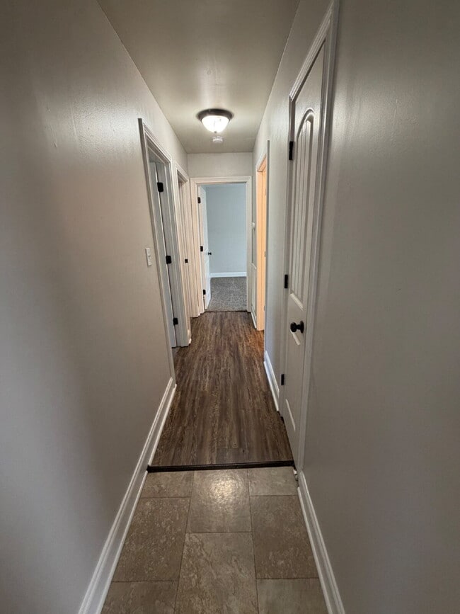 335 Woodale Dr