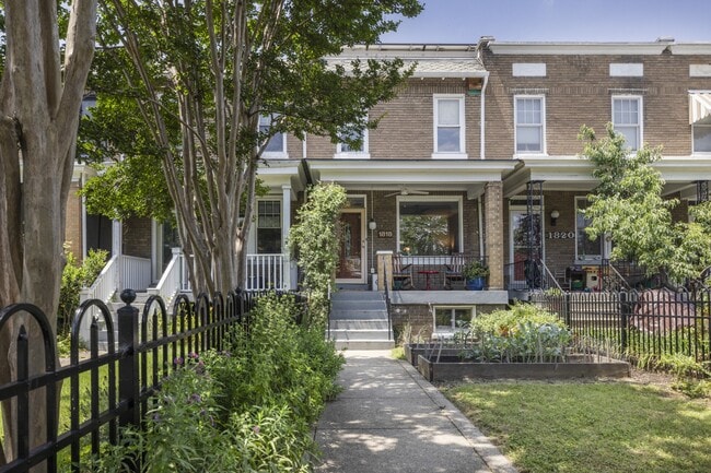 Photo - 1818 Potomac Ave SE