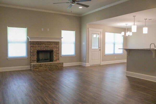 Photo - 5421 Meadow Ridge Dr