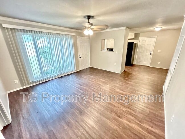 Photo - 8214 Herlong Rd