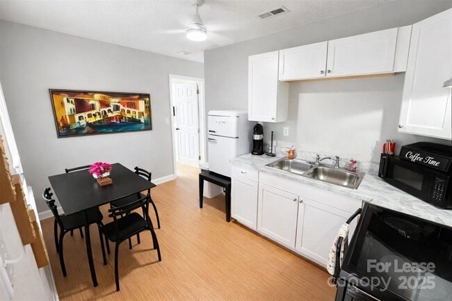 Photo - 316 Skyland Ave