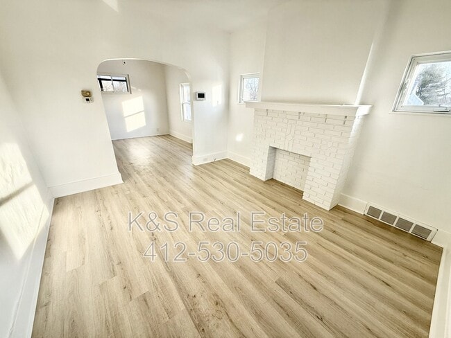 Photo - 2413 Milburn St