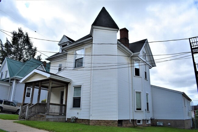 Photo - 24 S 10th St Unit 24-2ADV
