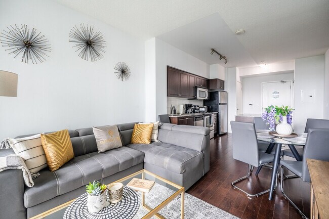 Photo - 219 Fort York Blvd Unit ID1345817P