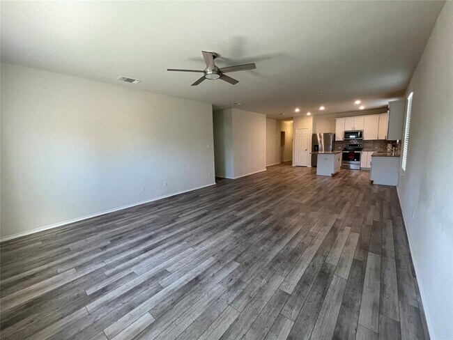 Photo - 1801 T H Johnson Dr