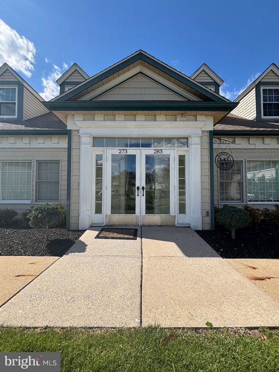 Photo - 279 W Uwchlan Ave