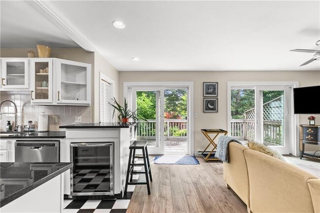 38 Harrison Ave Unit 2