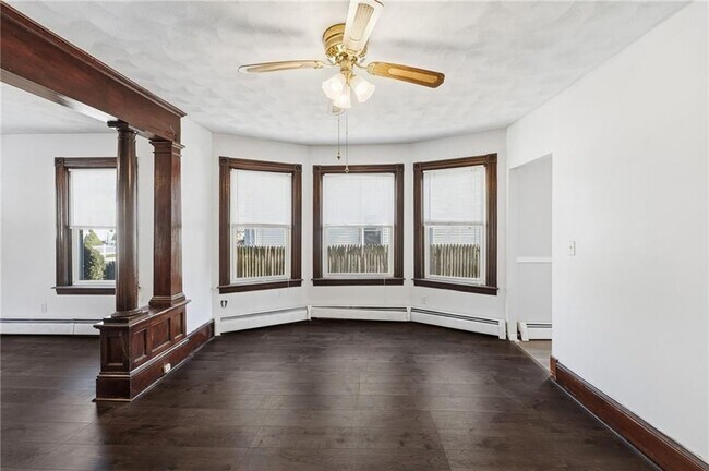 Photo - 93 Oakland Ave