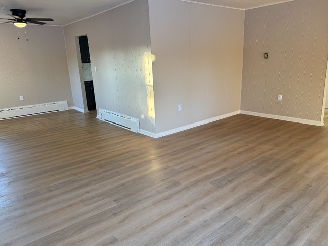 Photo - 7020 Delaware St