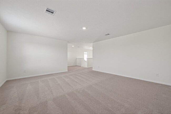 Photo - 8110 Shelter Bay Ln