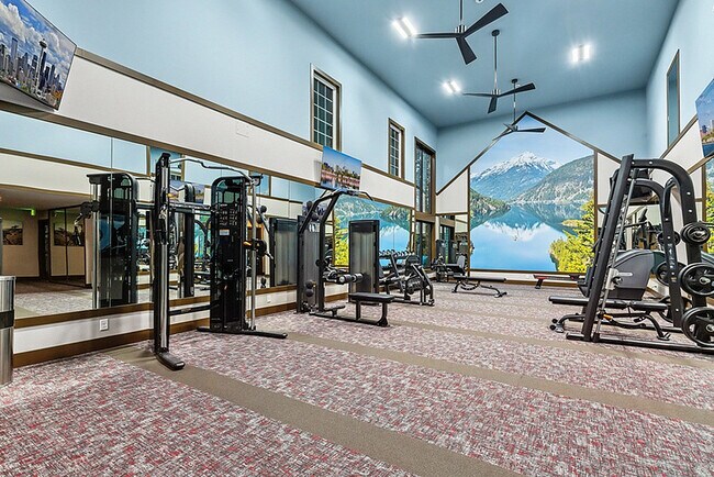 Photo - Charter Club Apartments