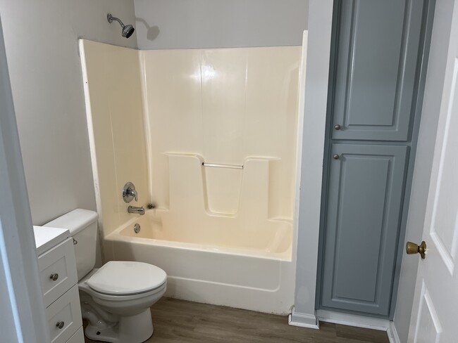 Photo - 508 21st Ave