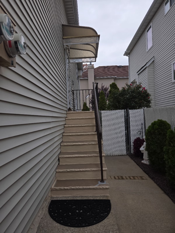 Building Photo - 24 Savo Loop