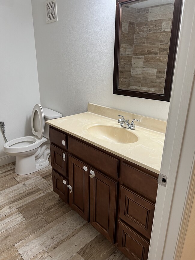2 nd full bathroom with shower - 2130 Forest Knoll Dr NE Unit # 107